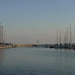 - Les Pieds Dans L'eau En Toutes Saisons 4 Couchages - Climatisation - Parking Privé - Piscine Sur - Vue Magnifique Et Rare - Situation Optimum - Les Argonautes - Ile Des Pêcheurs - Cap D'agde Agde