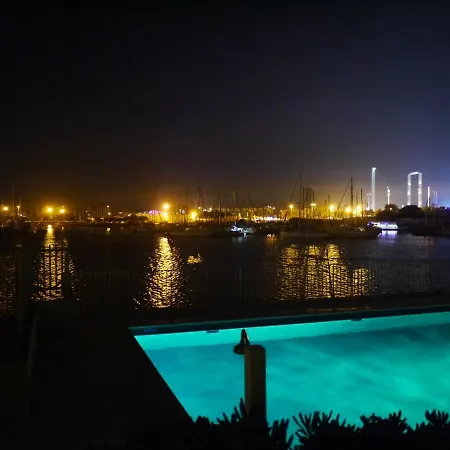 Apartman - Les Pieds Dans L'eau Agreable En Toutes Saisons 4 Couchages - Climatisation - Parking Prive - Piscine Sur - Vue Magnifique Et Rare - Situation Optimum - Les Argonautes - Ile Des Pecheurs - Cap D'agde *