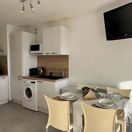 - Les Pieds Dans L'eau Agreable En Toutes Saisons 4 Couchages - Climatisation - Parking Prive - Piscine Sur - Vue Magnifique Et Rare - Situation Optimum - Les Argonautes - Ile Des Pecheurs - Cap D'agde Apartman